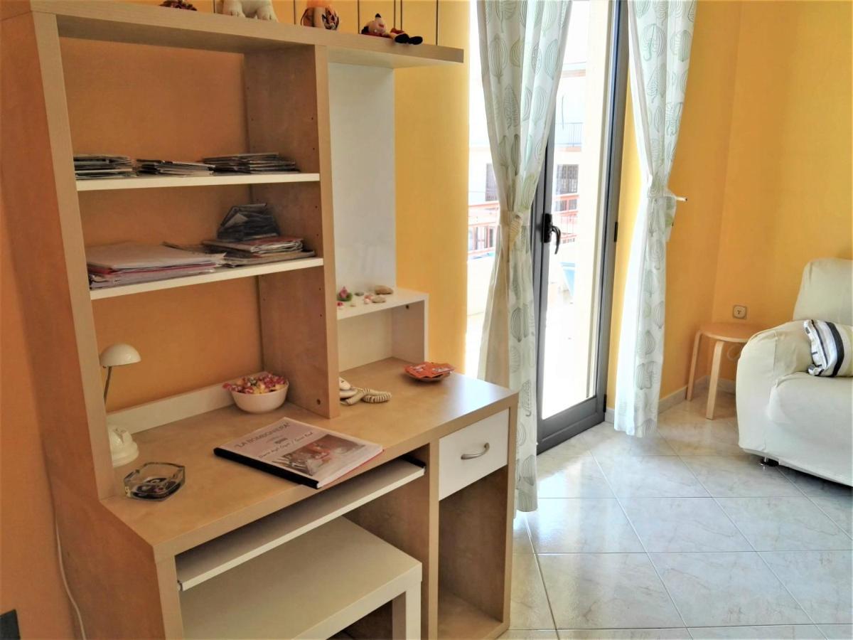La Bomboniera Apartment Bari Exterior photo