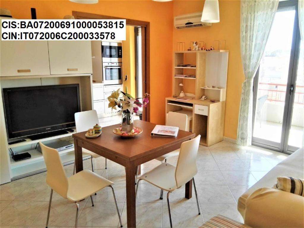La Bomboniera Apartment Bari Exterior photo