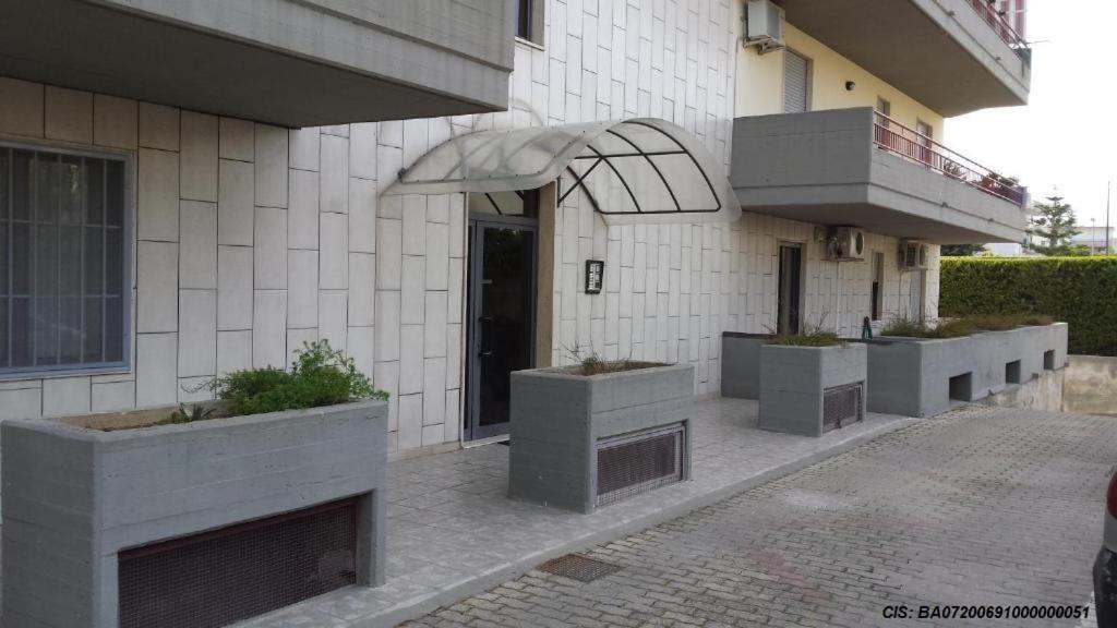 La Bomboniera Apartment Bari Exterior photo